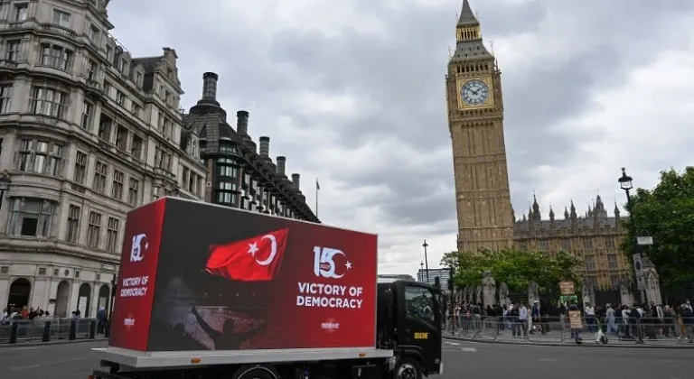 15 Temmuz Demokrasi ve Millî Birlik Günü Etkinlikleri Londra'da Yankı Uyandırdı