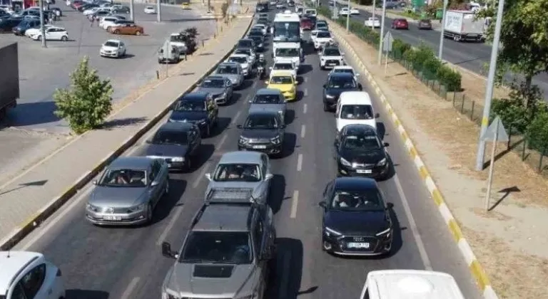 30 milyonu aşkın taşıt trafikte! Otomobillerde 'gri'yi sevdik