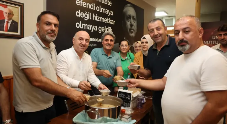 AK Parti Darıca İlçe Başkanlığı, Mahalle Teşkilatlarıyla Aşure Gününde Bir Araya Geldi