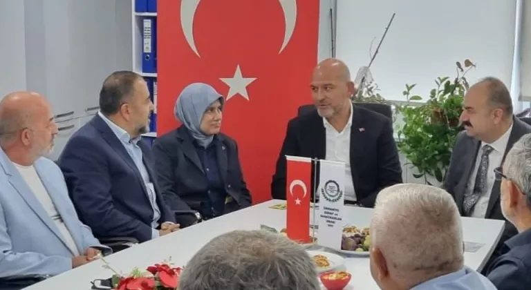 Ak Parti Milletvekili Süleyman Soylu’dan Ümraniye Esnaf ve Sanatkarlar Odası’na ziyaret