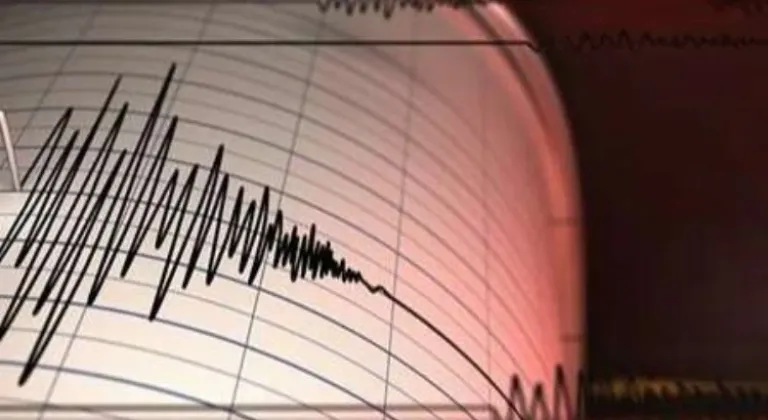 Akdeniz'de 4,2 Büyüklüğünde Deprem: Girit Adası Açıklarında Sarsıntı