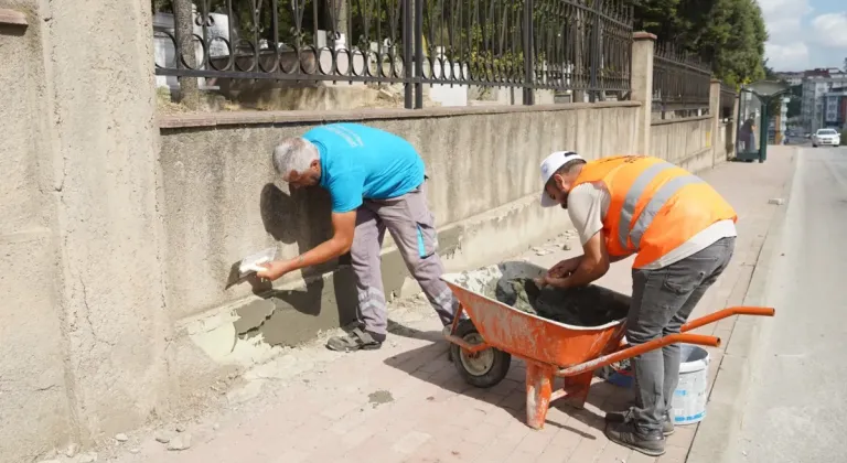 Akse Mezarlığı’nda temizlik ve bakım çalışması