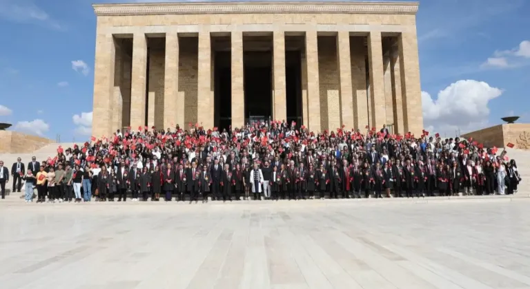 Ankara Üniversitesinde bilim ateşi yandı