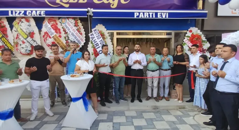 Antalya Kumluca'da Lizz Cafe Hizmete Girdi