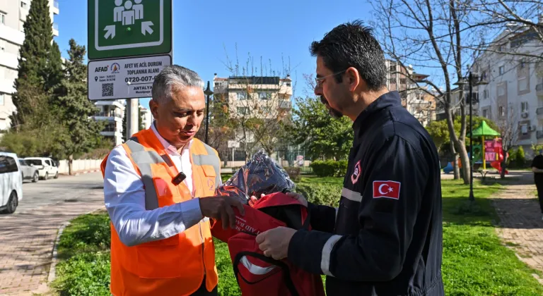 Antalya Muratpaşa Belediyesi Afet Tahliye Tatbikatı Düzenliyor