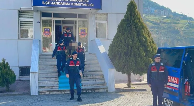 Artvin’de Jandarmanın Operasyonunda 6 Suçlu Yakalandı