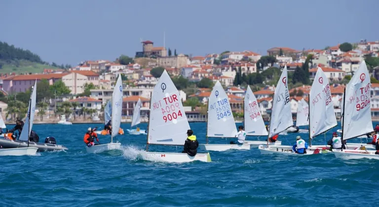 Ayvalık TYF Yelken Ligi 3. Ayak Yarışlarında Adeta Rüzgar Esiyor