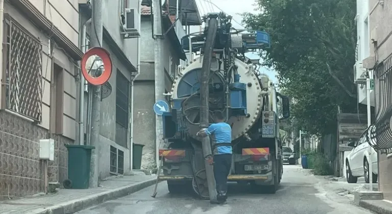 Bağlarbaşı Mahallesi'nde Alt Yapı Çalışmaları Tüm Hızıyla Devam Ediyor