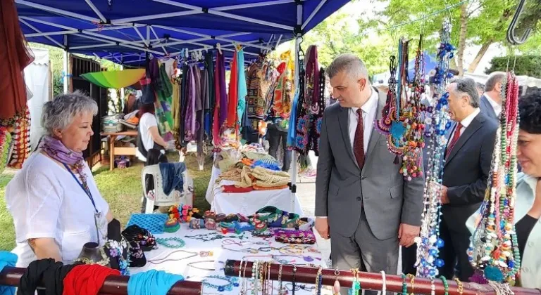 Bahar Şenliği Kavaklı Sahili Amfi'de başladı