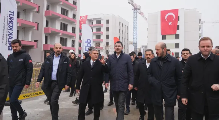 Bakan Kurum'dan afet bölgesine yakın mercek! Dükkan ihaleleri 15 Ocak'a kadar sonuçlanacak