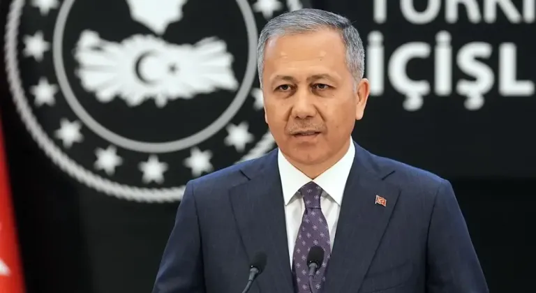 Bakan Yerlikaya'dan 23 Nisan Mesajı: Çocuklarımızın Umutları Büyüyor!