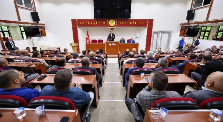 Başkan Alemdar, Sakarya Muhtarlar Federasyonu Başkanı ve Adapazarı Muhtarları İle Geleceğe Yönelik İş Birliği Hakkında Görüştü