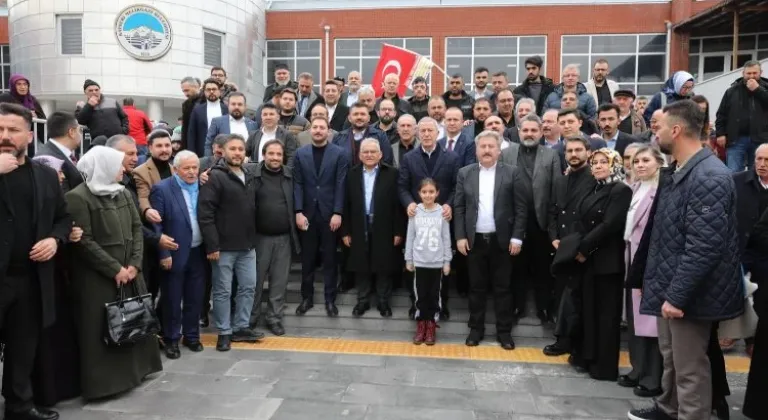 Başkan Palancıoğlu, Eskişehir'de Mahalle Buluşmasında Coşkuyla Karşılandı