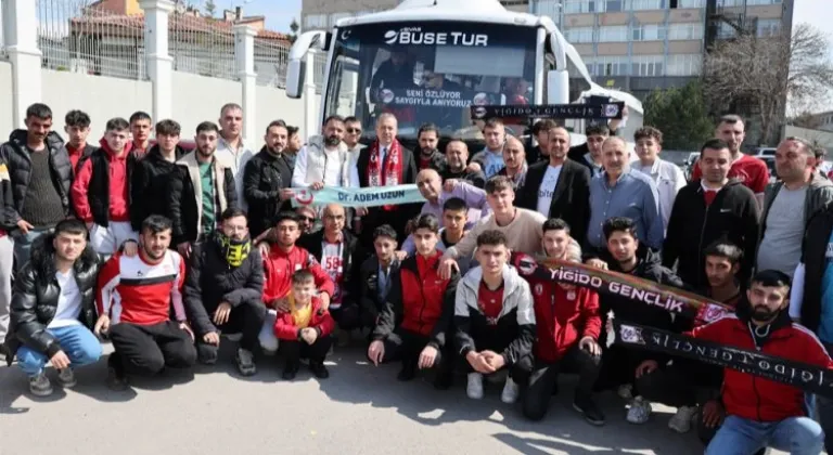 Başkan Uzun, Sivasspor'a Verdiği Destek İle Göz Doldurdu