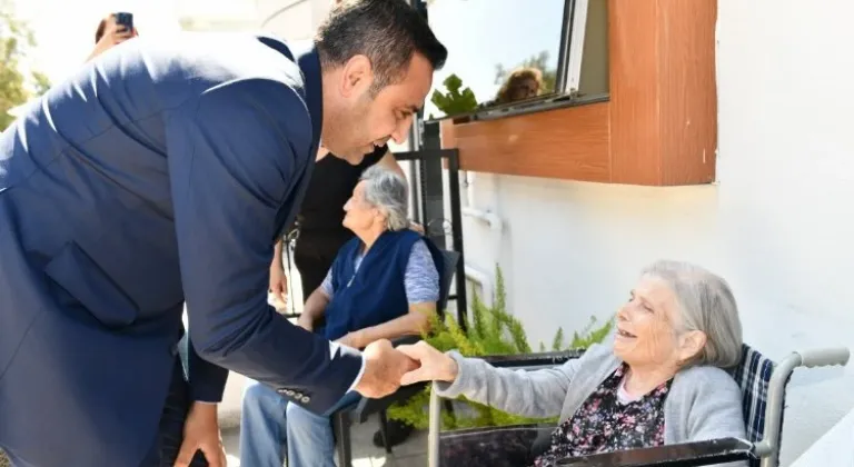 Başkan Yıldız'dan Huzurevleri Ziyareti: Bin Dualı Dokunuş