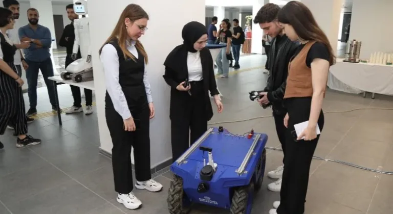 BTÜ'de Robot Günleri gerçekleştirildi