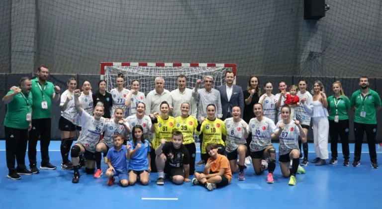 Bursa Büyükşehir EHF Avrupa Kupası'nda turladı!