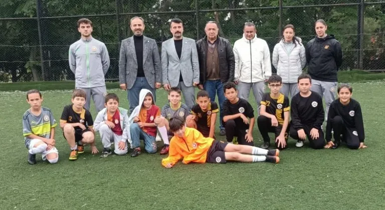 Bursa dağ yöresinde geleceğin futbolcuları yetişiyor