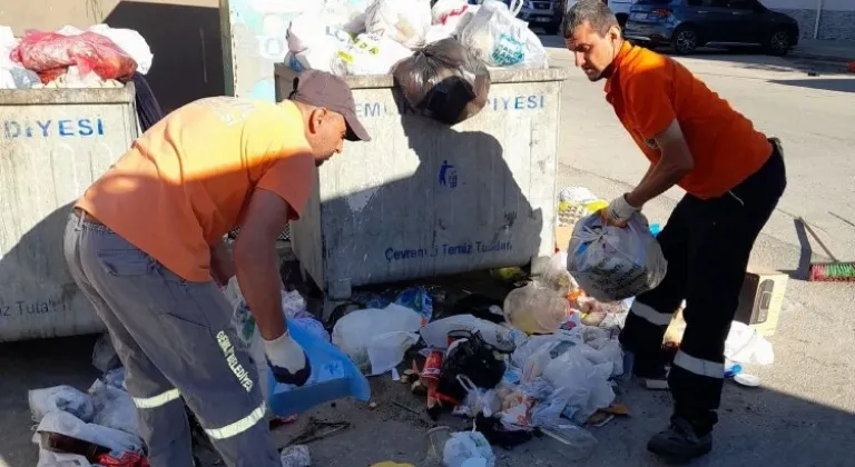 Bursa Gemlik'te Temizlik Seferberliği Devam Ediyor