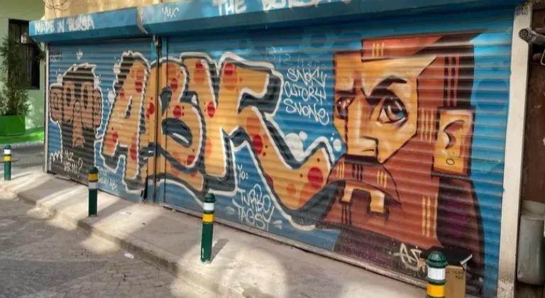 Bursa Sokaklarını Renklendiren Grafiti Sanatı