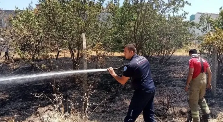 Bursa Yolçatı Mahallesi'nde Yangın Kontrolden Çıktı!