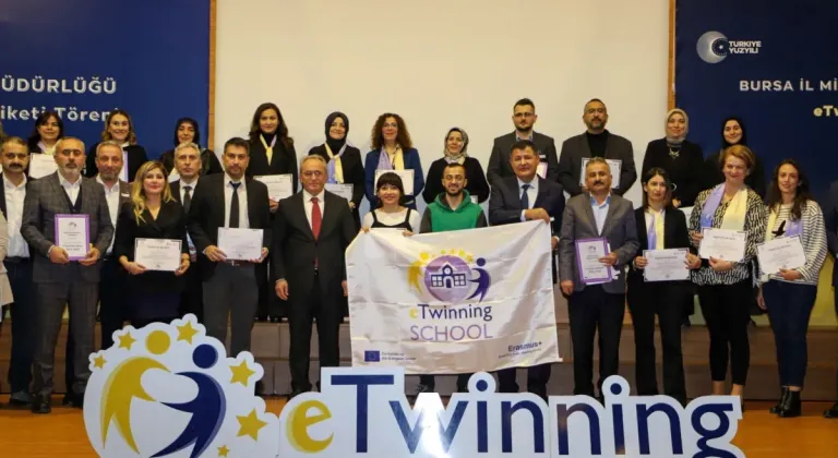 Bursa'da 41 Okul eTwinning Etiketlerine Kavuştu - Ödül Töreni Düzenlendi