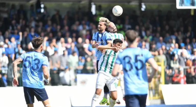 Bursaspor Dumlupınar Stadı'nda Belediye Kütahyaspor'a Yenilerek Yenilmezlik Serisini Sonlandırdı