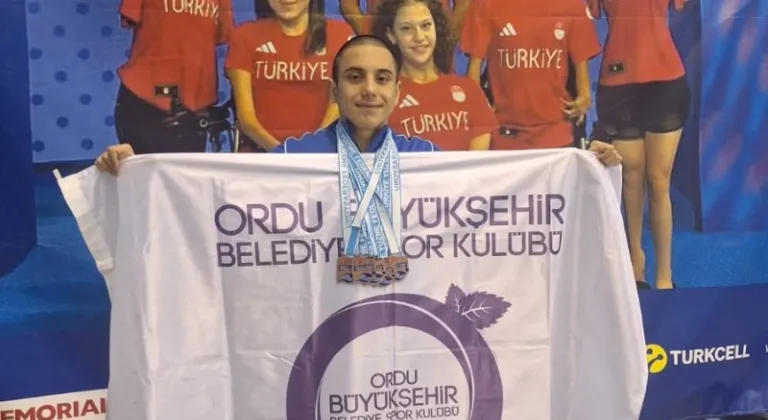 Ordu Büyükşehir Belediye Spor Kulübü Yüzme Yıldızı Yusuf Efe Gündüz Milli Takıma Seçildi