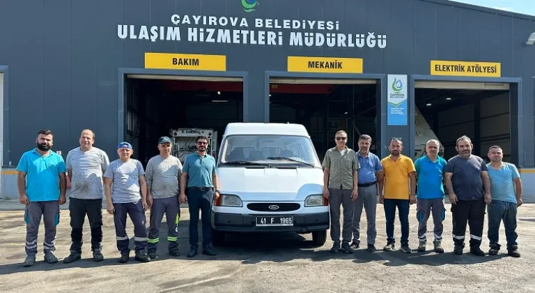 Çayırova Sevgi Evleri'nin aracı belediye garajında yenilendi