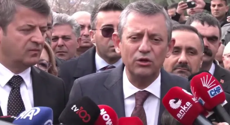 CHP Genel Başkanı Özgür Özel: Deprem Yargılamaları Fiyaskodur!