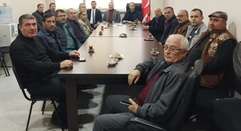 CHP'nin Keşanlı İl Genel Meclis üyeleri, Mahalle ve Köy Muhtarları Derneği'ne Ziyaret Gerçekleştirdi