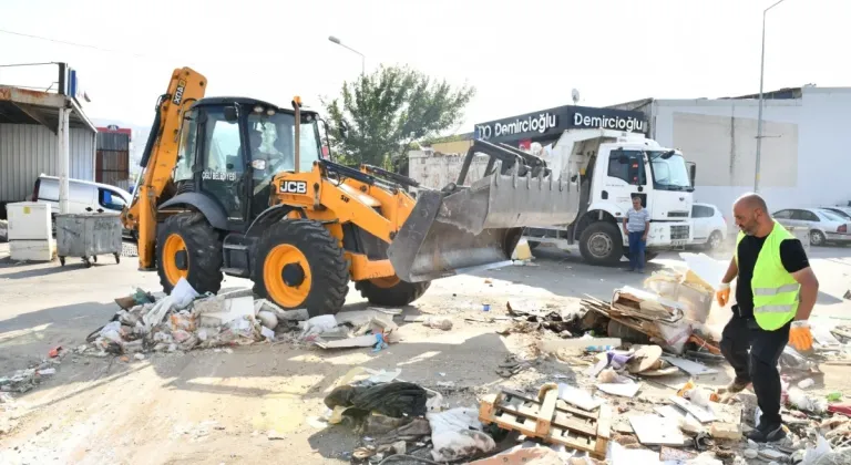 Çiğli Ata Sanayi Sitesi’nde Kapsamlı Temizlik Operasyonu