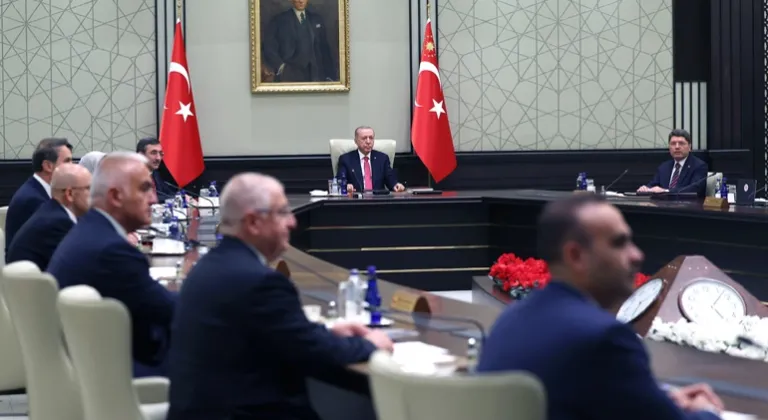 Cumhurbaşkanı Erdoğan Başkanlığında Kabine Toplandı