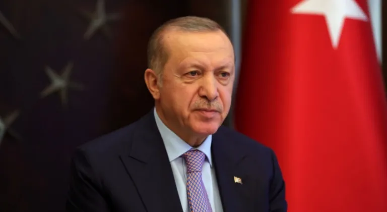 Cumhurbaşkanı Erdoğan: Hiçbir şer odağı emellerine ulaşamayacak