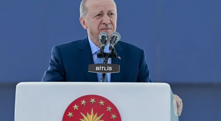 Cumhurbaşkanı Erdoğan: Karanlık günlere çekilmeyiz!