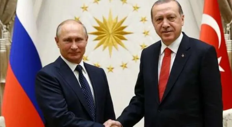 Cumhurbaşkanı Erdoğan, Putin'le Dağıstan saldırıları hakkında telefon görüşmesi yaptı