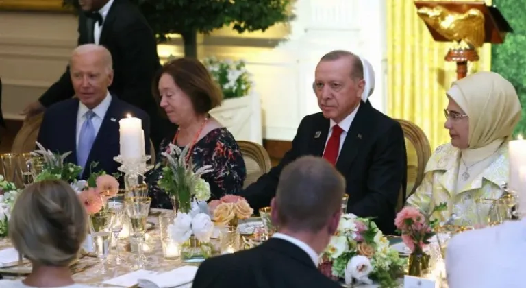 Cumhurbaşkanı Erdoğan ve Eşi, Biden’ın Resmi Yemeğinde Bulundu