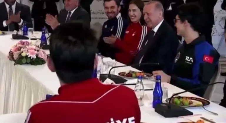 Cumhurbaşkanı Erdoğan'ın milli sporcu ile güldüren diyalogu