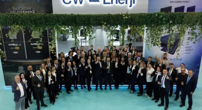 CW Enerji, Solarex İstanbul Fuarı'nda En Son Teknolojilerini Sergiledi