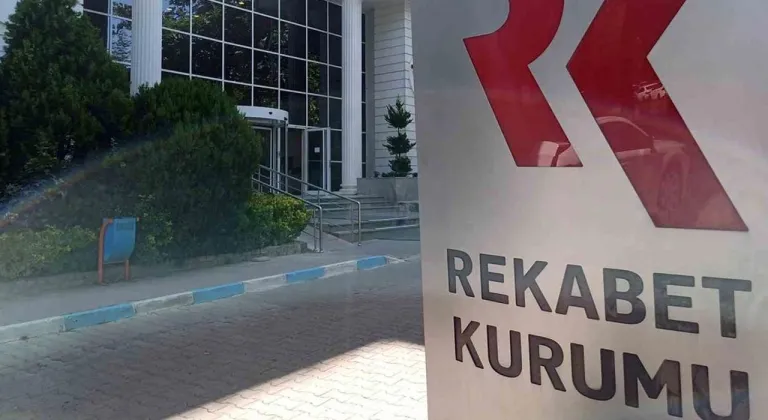 Dev Markalara Şok Ceza! Ayakkabılarda Domuz Derisi Skandalı!