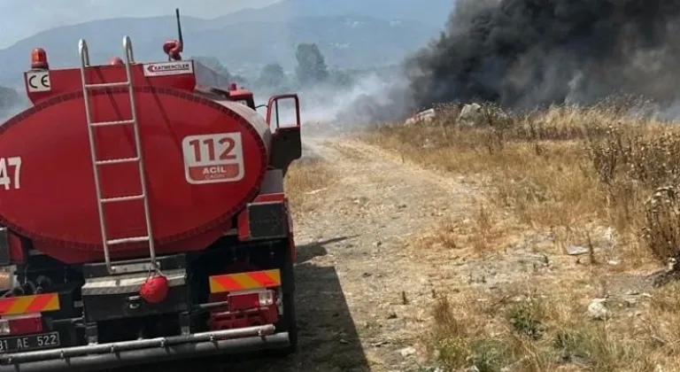 Düzce'de Çöplük Alanda Yangın: İtfaiyenin Söndürme Çalışmaları Devam Ediyor