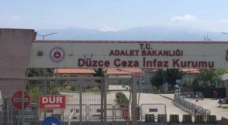 Düzce'de hastaneye giden hükümlü firar etti