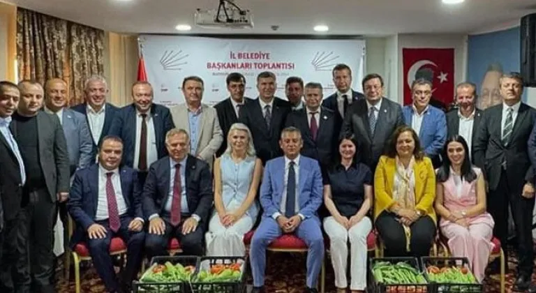 Edirne Belediye Başkanı Filiz Gencan Akın, İl Belediye Başkanları Toplantısına Katıldı