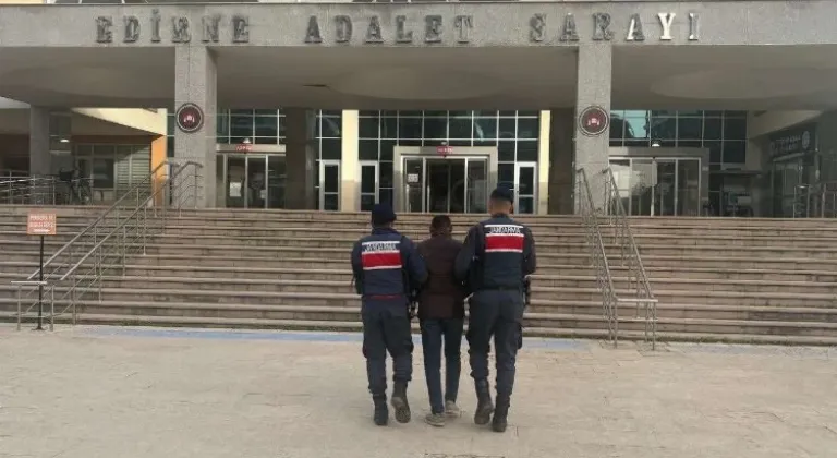 Edirne Jandarması aranan dolandırıcıları yakaladı