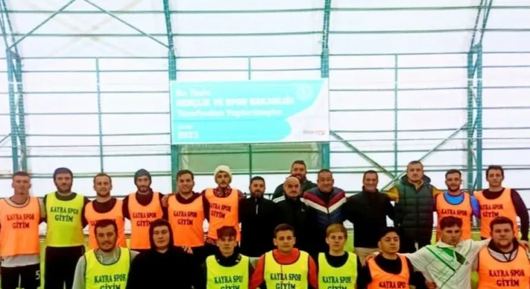 Edirne Yenimuhacir Spor'da Futbolun 'Yıldız'ı Parlıyor