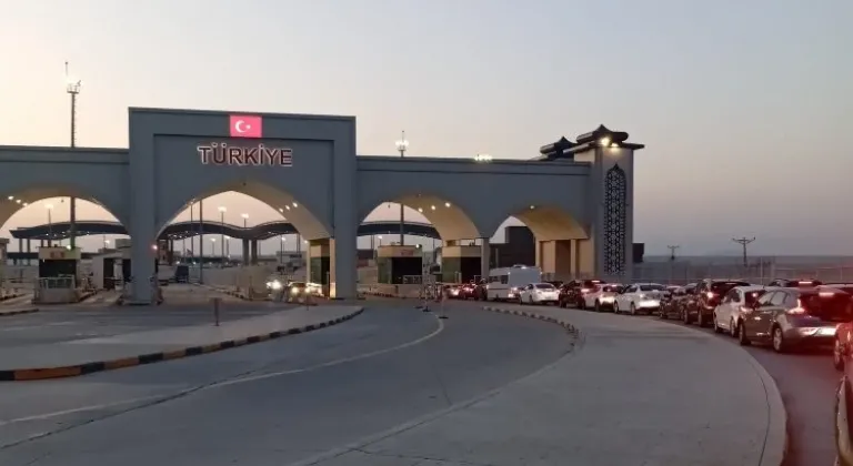 Edirne'de Sınır Kapılarından Çıkışlar 3 Katına Çıktı!