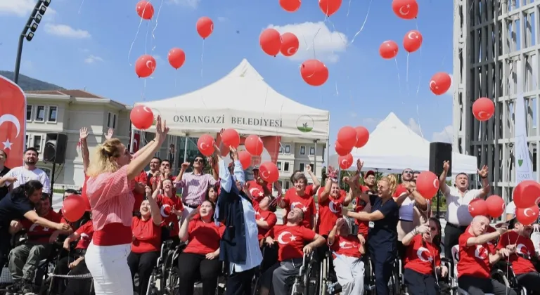 Engelli bireylerden Osmangazi'de 'Zafer' coşkusu