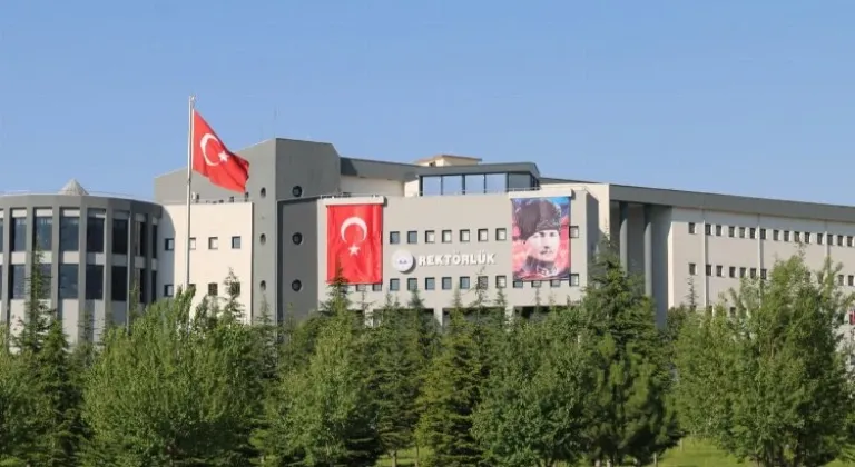 Erciyes Üniversitesi ilk 500 üniversite arasında