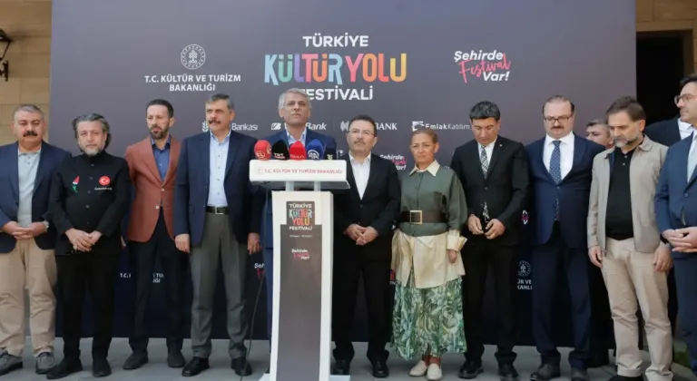 Erzurum Kültür Yolu Festivali Coşkusu Devam Ediyor