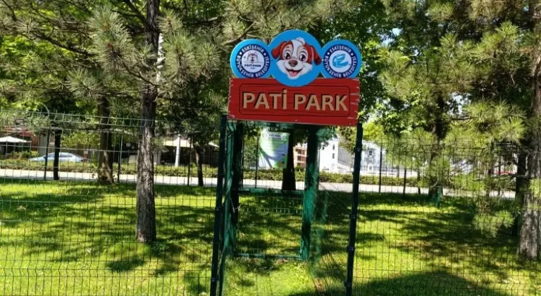 Eskişehir Büyükşehir'den Köpek Sahipleri İçin Keyifli Bir Adım: Pati Park